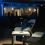 Harma Corfu アパートホテル