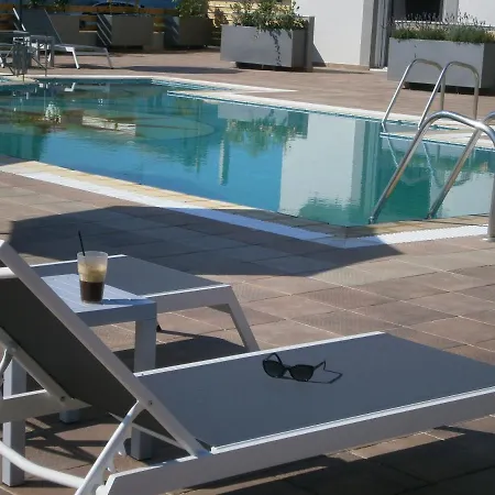 公寓式酒店 Harma Corfu 4*