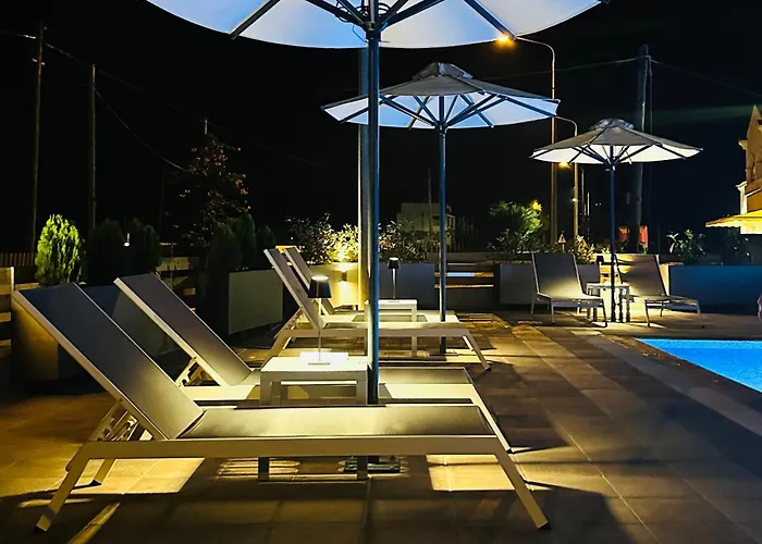 Ξενοδοχείο με διαμερίσματα Harma Corfu 4*